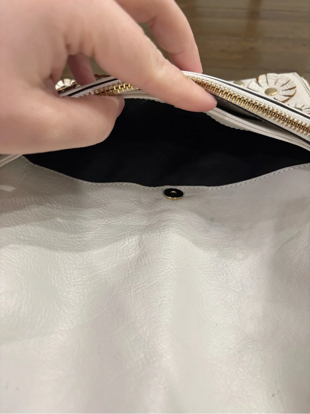 Rebecca Minkoff compact rebecca